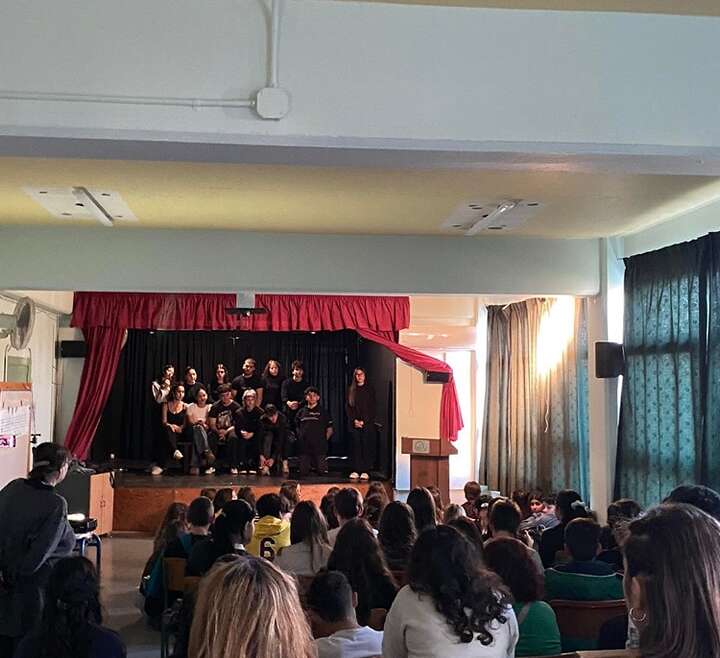 Δρώμενο ενάντια στη βία.